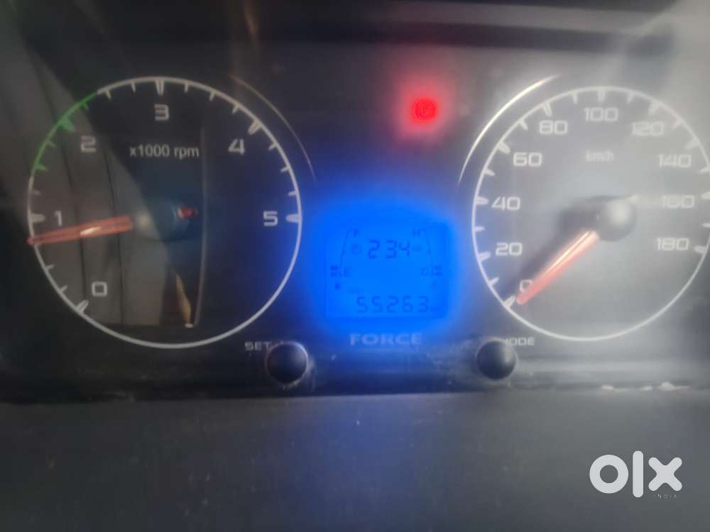 Force Motors Trax Cruiser 12 Str Ac, 2022, Diesel