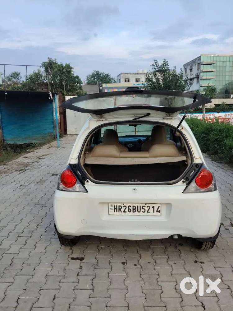 Honda Brio Petrol 2012