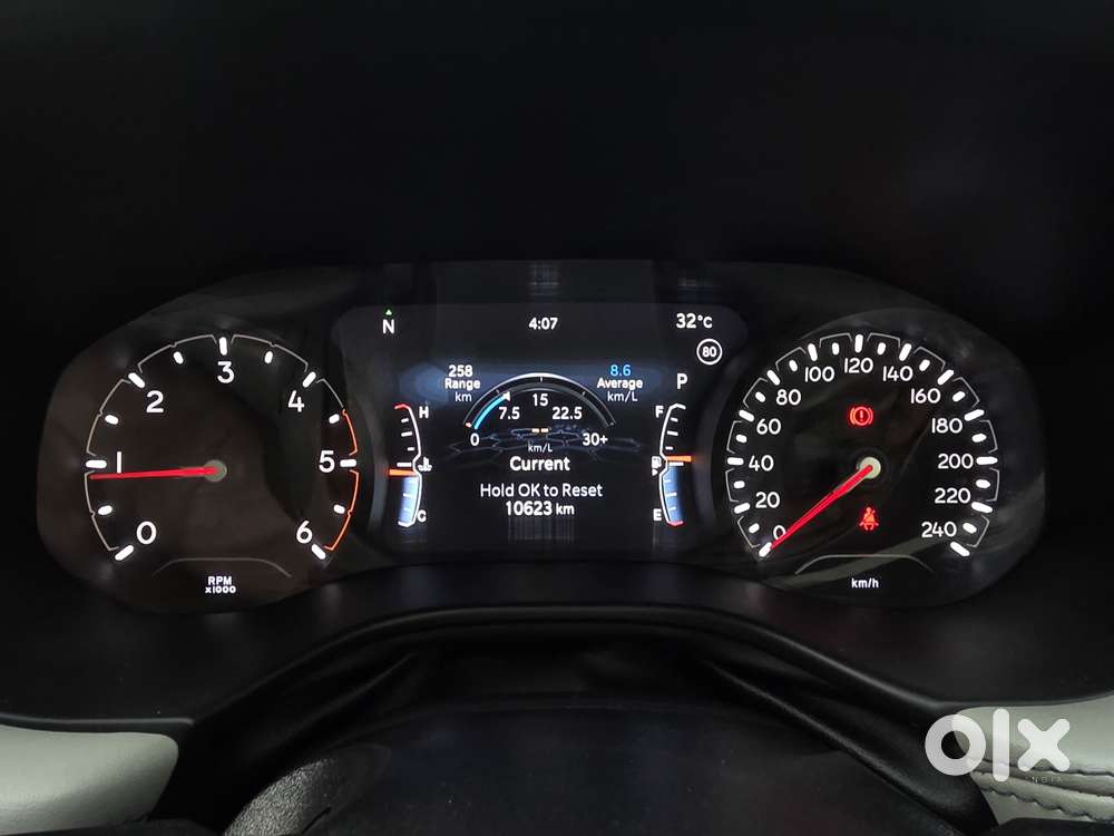 Jeep Compass 2.0 Longitude Option, 2024, Diesel