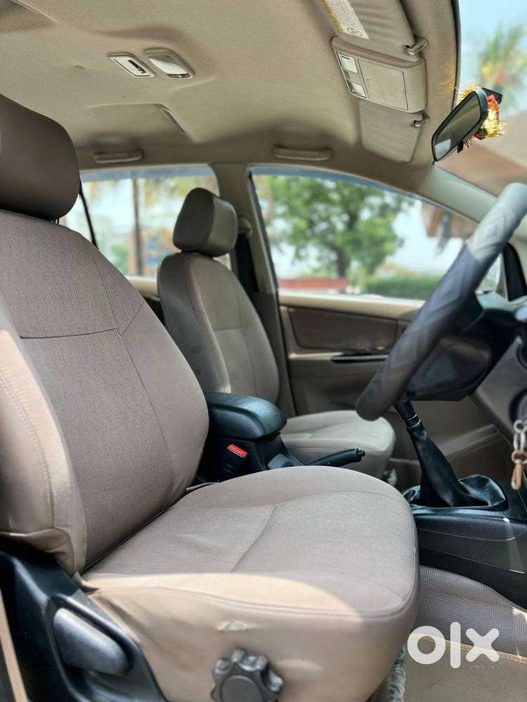Toyota Innova 2.5 G (diesel) 7 Seater, 2016, Diesel