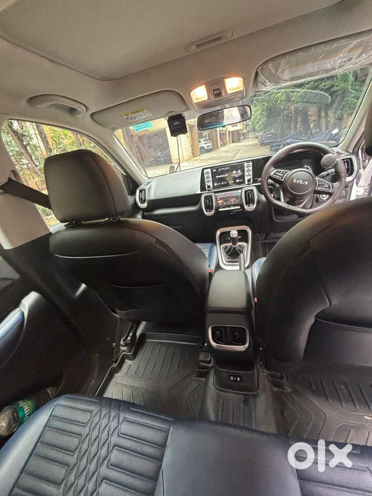 Kia Sonet Petrol Automatic 2025