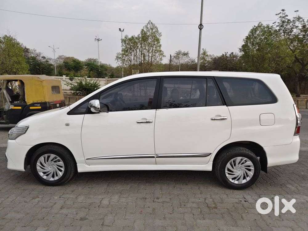 Toyota Innova 2.5 G (diesel) 7 Seater, 2016, Diesel