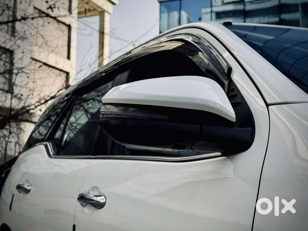 Toyota Fortuner 4x2 At 2.7 Petrol, 2022, Petrol