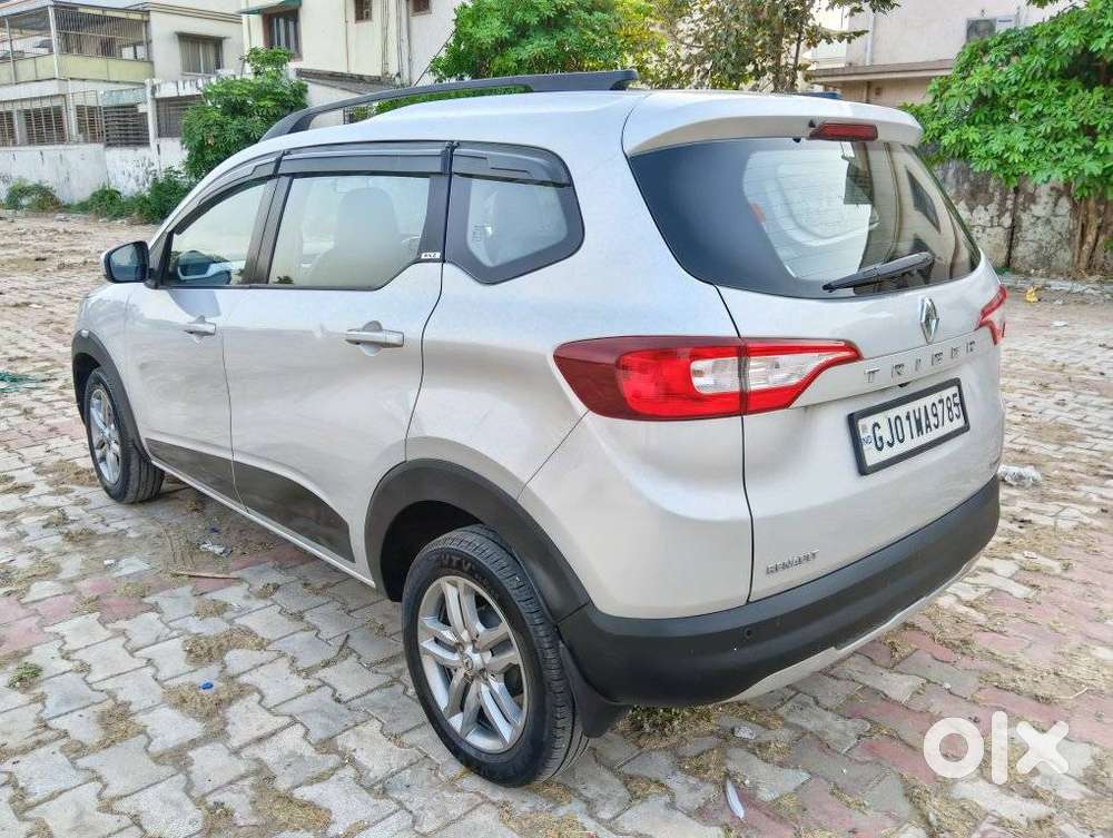 Renault Triber Rxz, 2021, Petrol