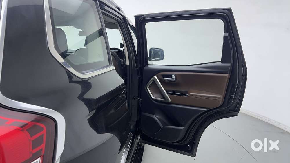 Mahindra Scorpio N Z8 L Petrol At 7 Str, 2022, Petrol