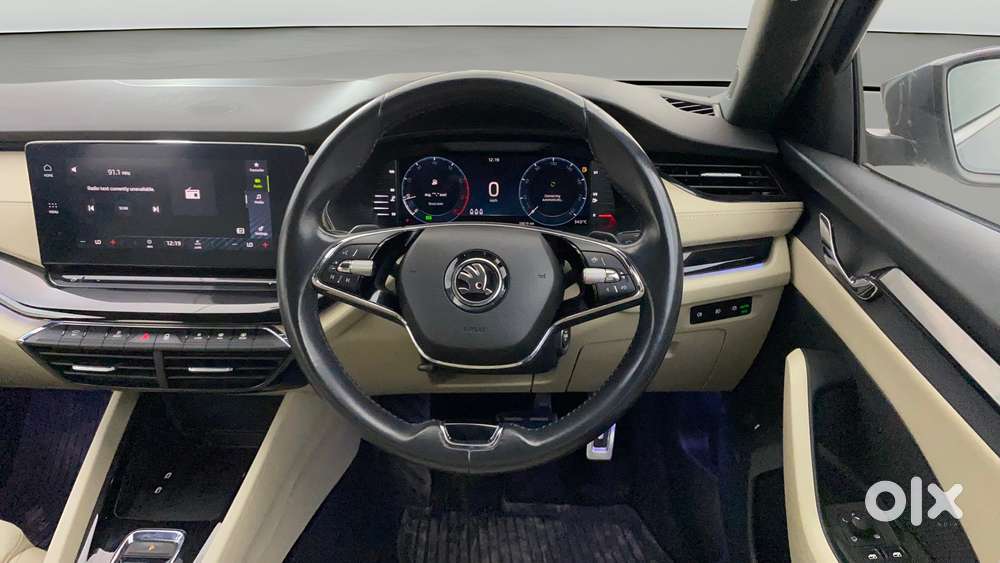 Skoda Octavia 2.0 L K Tsi At, 2022, Petrol