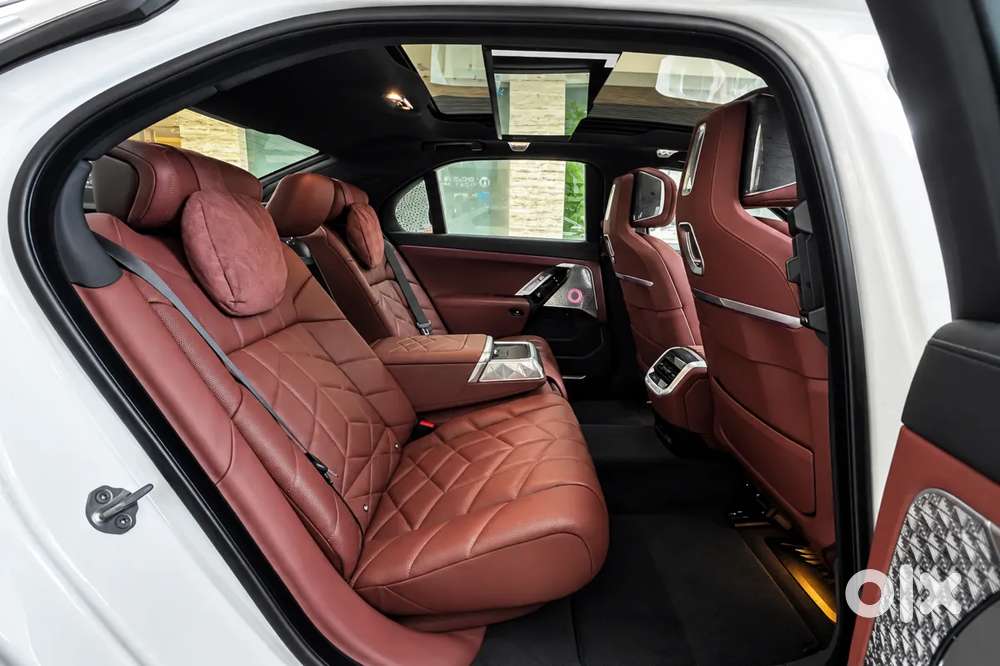 Bmw I7, 2024, Electric