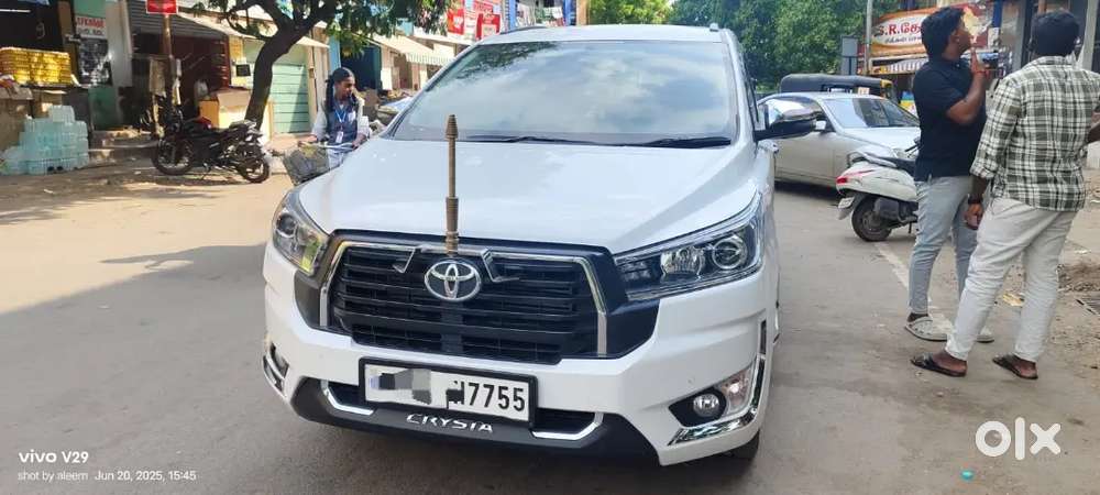 Toyota Innova Crysta Z 2024
