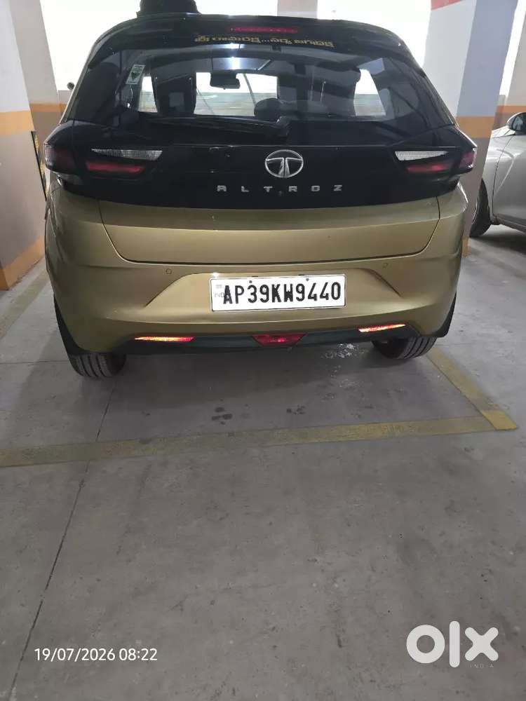 Tata Altroz Xz+ Topend With Cruise, New Tyres
