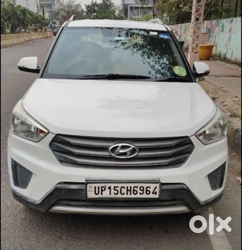 Airport Manager Wants To Sell His Car