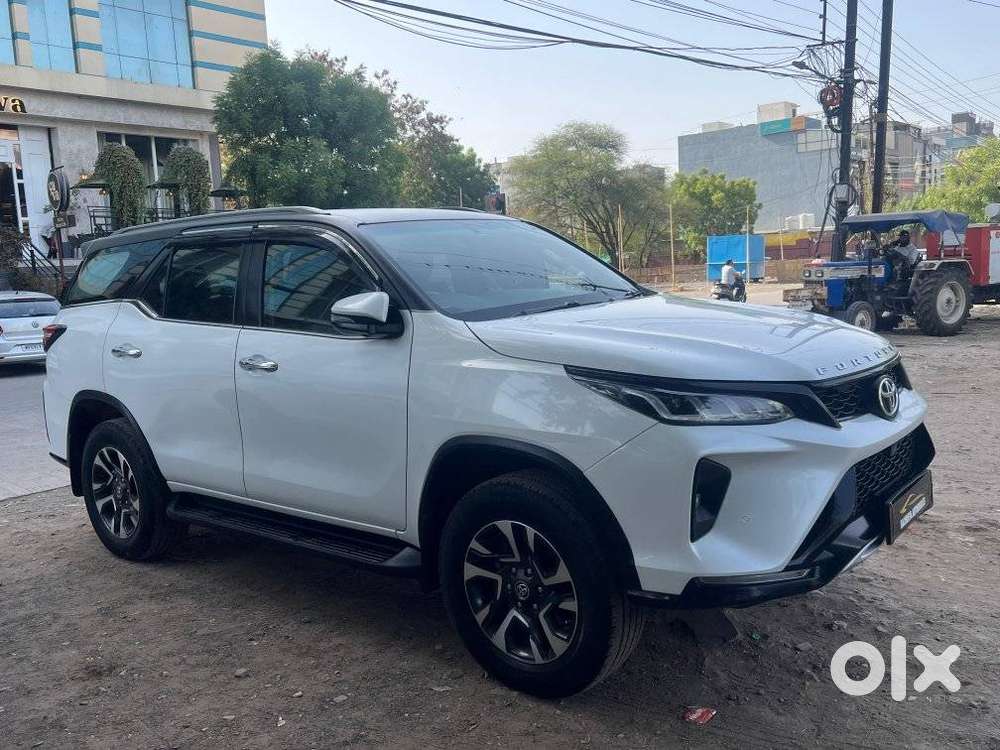 Toyota Fortuner Legender 4x2 At 2.8, 2022, Diesel