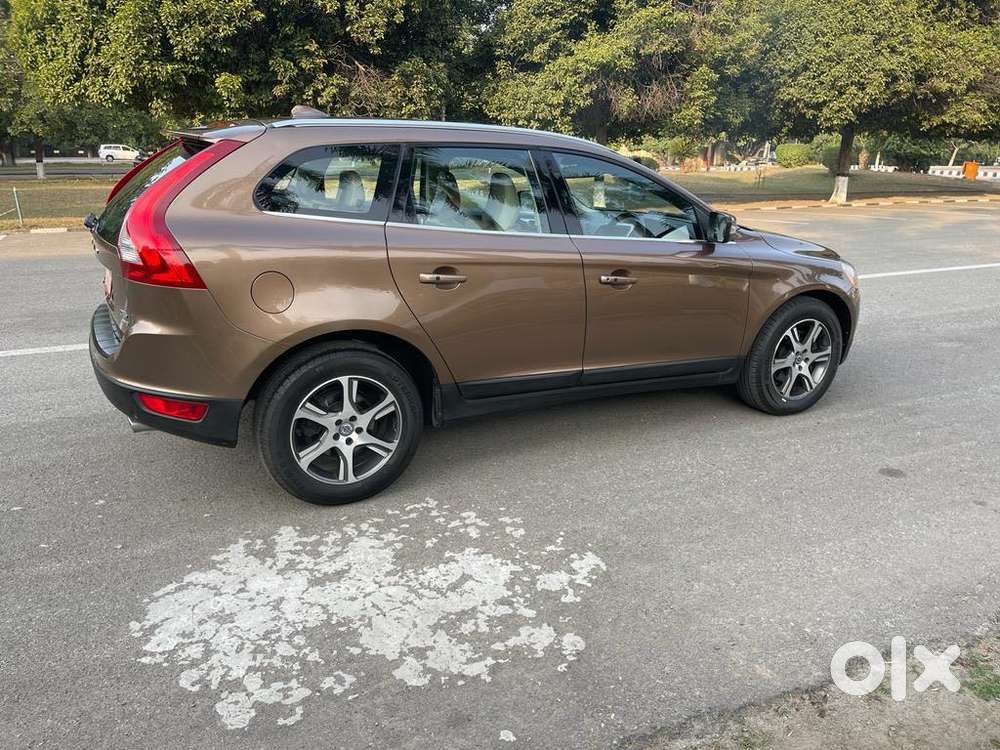 Volvo Xc60 D5 Awd Automatic, 2013, Diesel