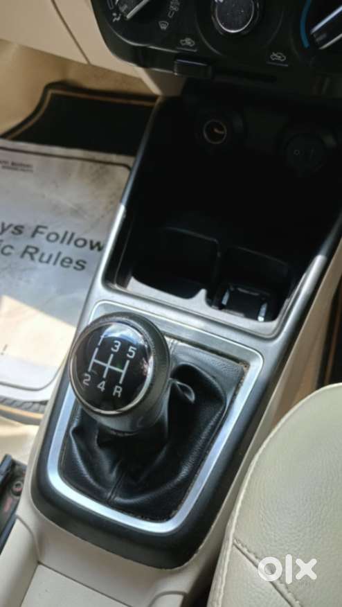 Maruti Suzuki Dzire 1.2 Vxi, 2017, Petrol