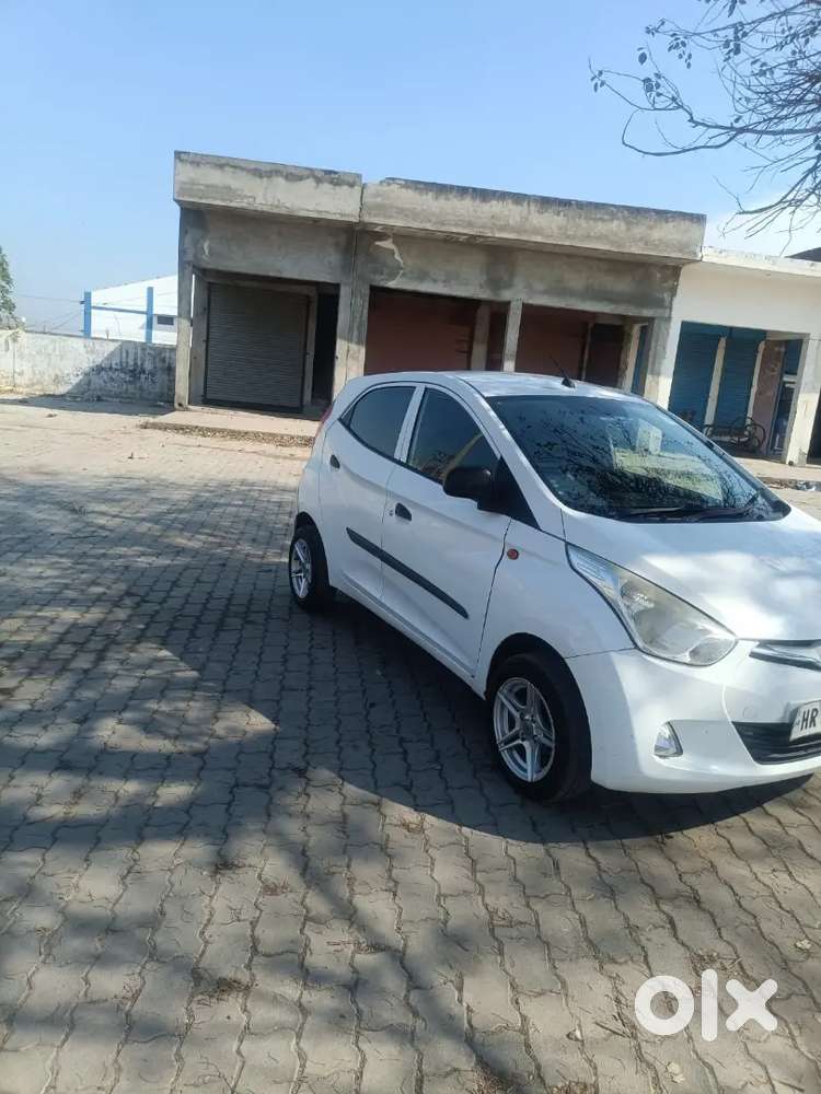 Hyundai Eon 2015 Petrol 75000 Km Driven