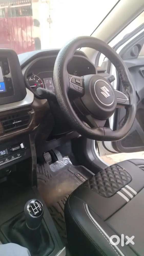 Maruti Breeza Vxi