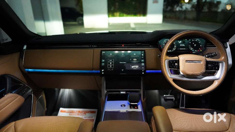 Land Rover Range Lwb, 2024, Petrol