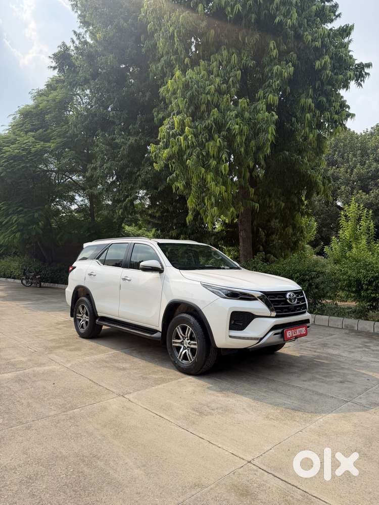 Toyota Fortuner 4x2 At 2.8 Diesel, 2025, Diesel