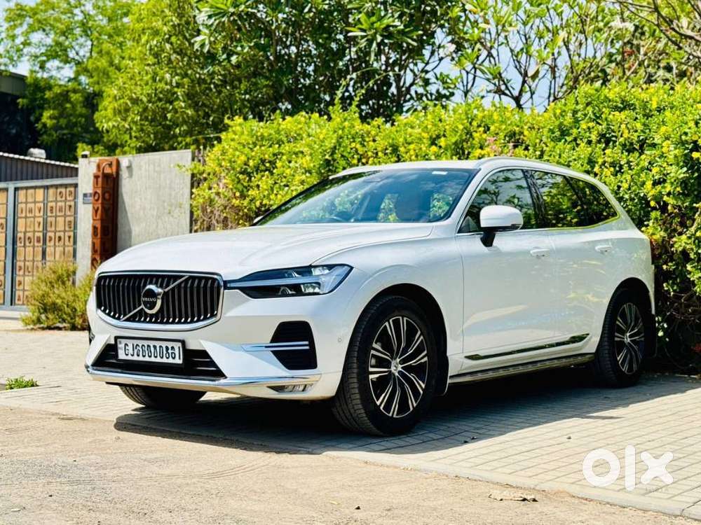 Volvo Xc60 D5 Awd Automatic, 2022, Petrol