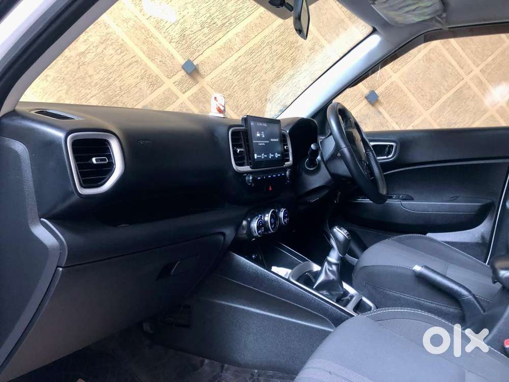 Hyundai Venue 1.0 Sx Turbo Imt, 2022, Petrol