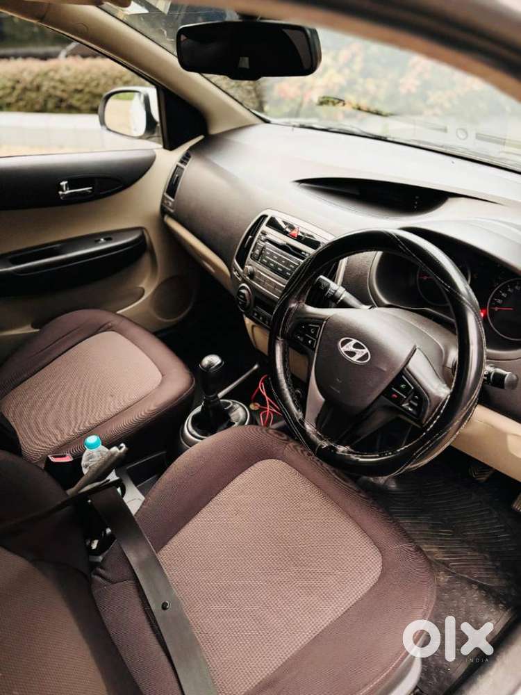 Hyundai I20 Diesel Sportz, 2014, Diesel