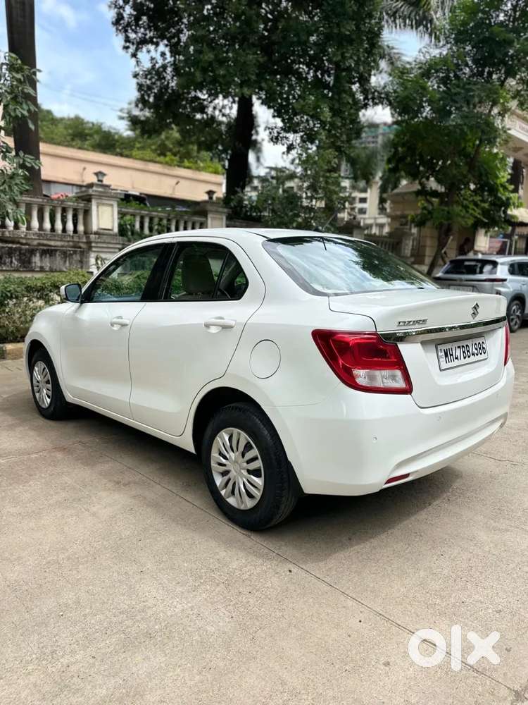 Maruti Suzuki Swift Dzire Vxi, 2022, Petrol