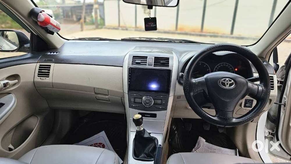 Toyota Corolla Altis 1.8 J, 2012, Diesel