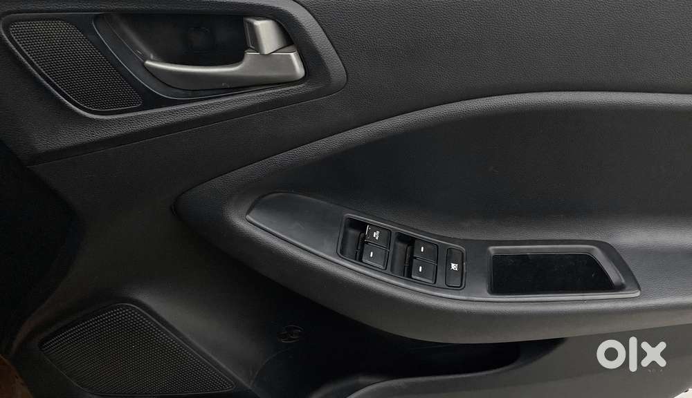 Hyundai I20 Active Base Petrol, 2016, Petrol