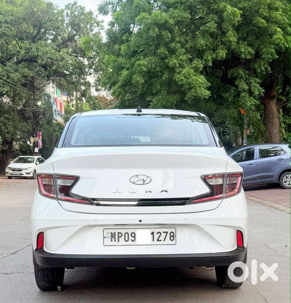 Hyundai Aura S Automatic, 2020, Petrol