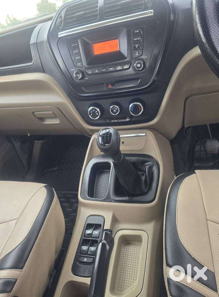 Mahindra Tuv 300 T6, 2016, Diesel