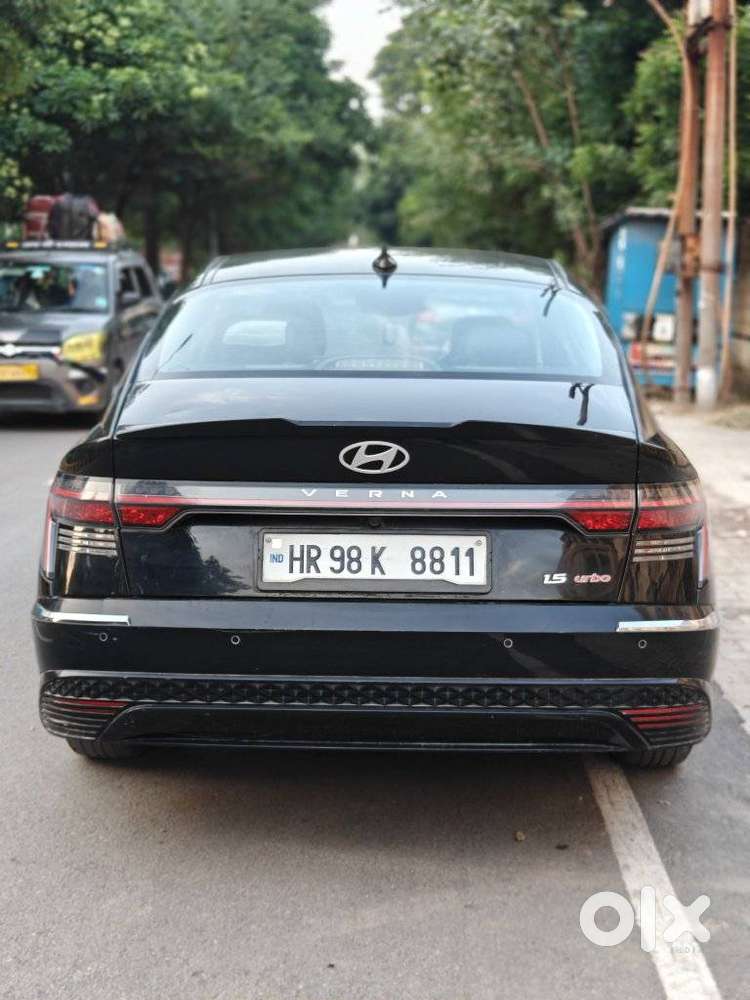Hyundai Verna Sx (o)1.5 Vtvt [2023 - 2026], 2023, Petrol