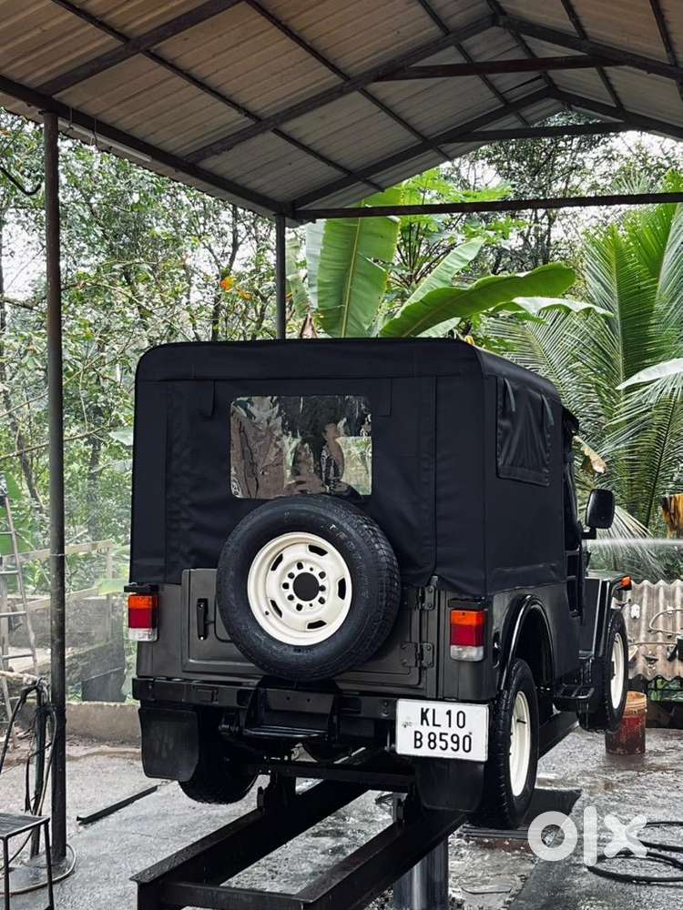Mahindra Jeep 1995 2wd