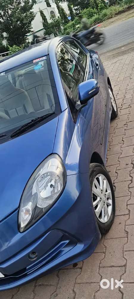 Honda Amaze 2013 Diesel Well Maintained