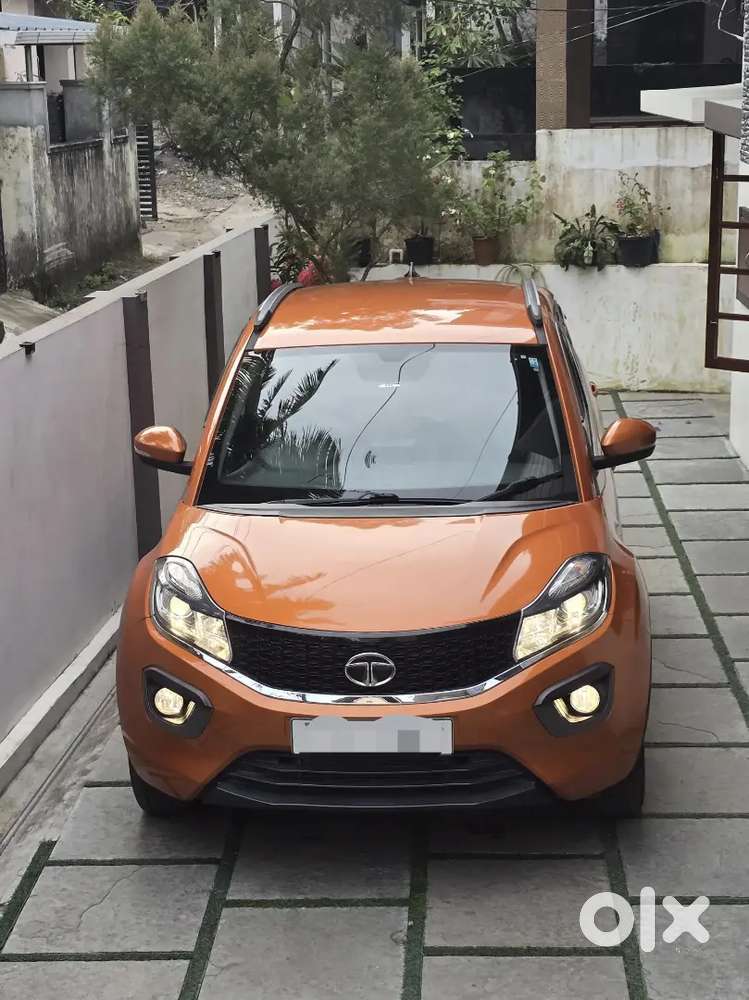 Tata Nexon 2019 Petrol Well Maintained Company Service