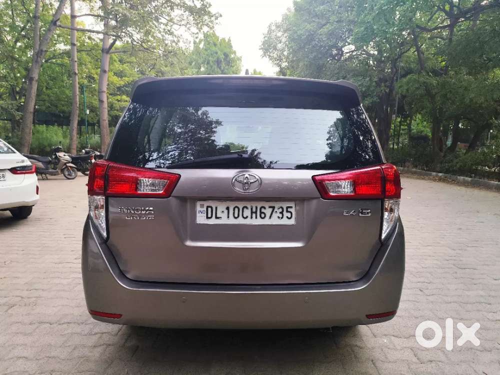 Toyota Innova Crysta 2.4 G Mt 7 Str, 2017, Diesel