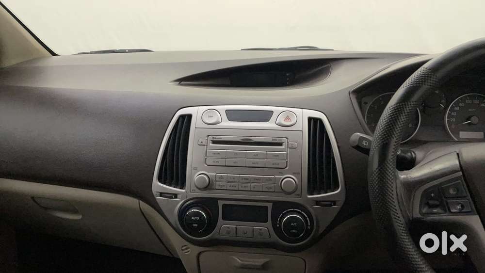 Hyundai I20 Asta 1.4 At Vtvt, 2011, Petrol