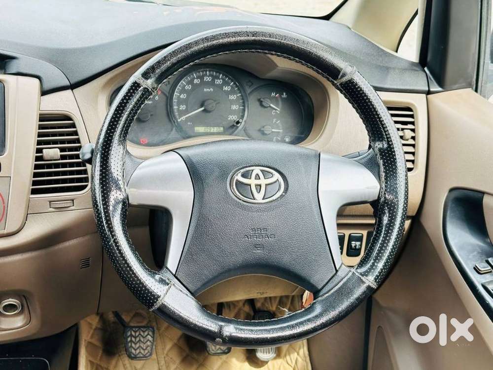 Toyota Innova 2.5 G (diesel) 7 Seater, 2016, Diesel