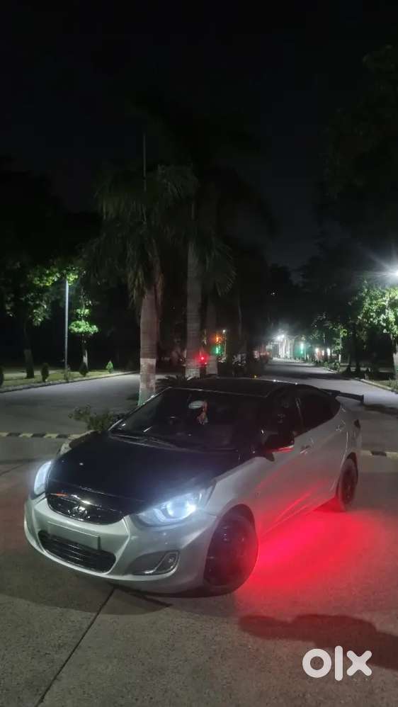 Hyundai Verna 2012