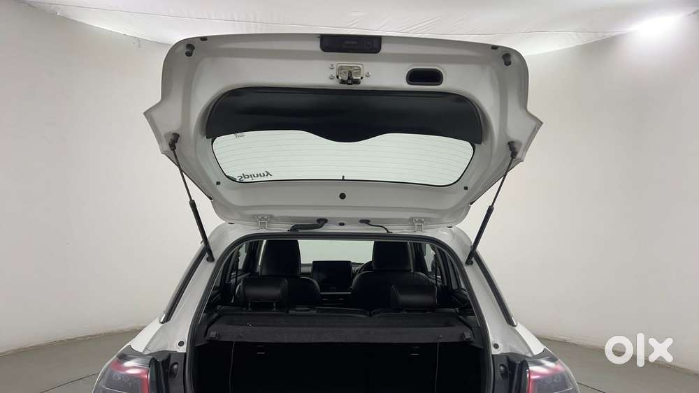 Maruti Suzuki Swift 2021-1.2 Zxi Plus Amt, 2024, Petrol