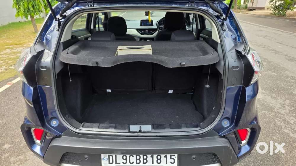 Tata Nexon 1.2 Revotron Xza Plus Premium, 2023, Petrol