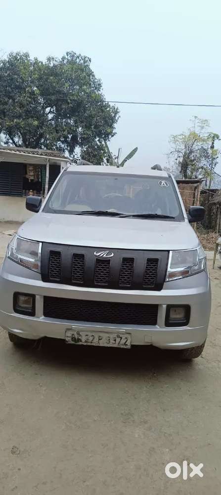 Mahindra Tuv 300