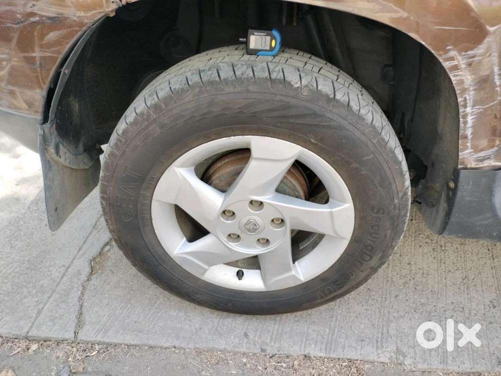 Renault Duster 2014 Diesel 130000 Km Driven