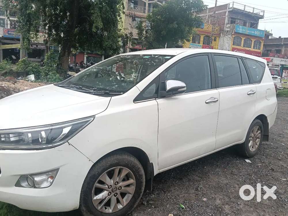 Toyota Innova Crysta Diesel 2017