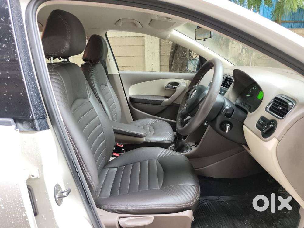 Skoda Rapid Leisure, 2013, Petrol