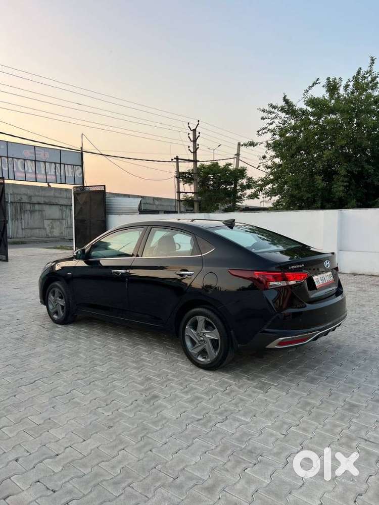 Hyundai Verna Sx 1.5 Petrol Ivt, 2021, Petrol