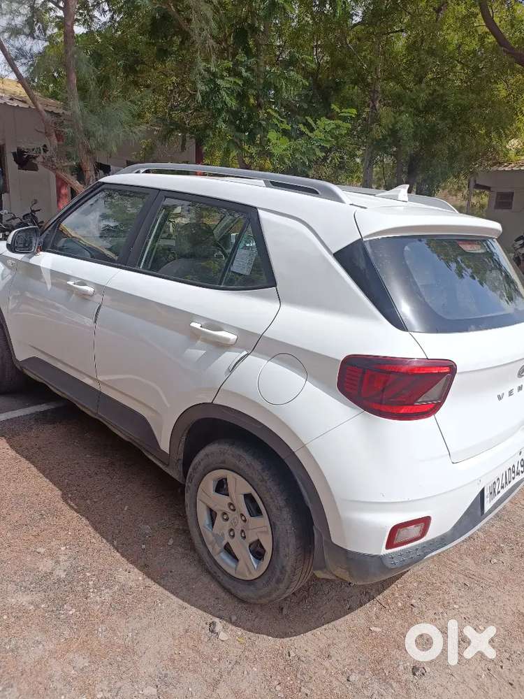 Hyundai Venue 2021 Petrol