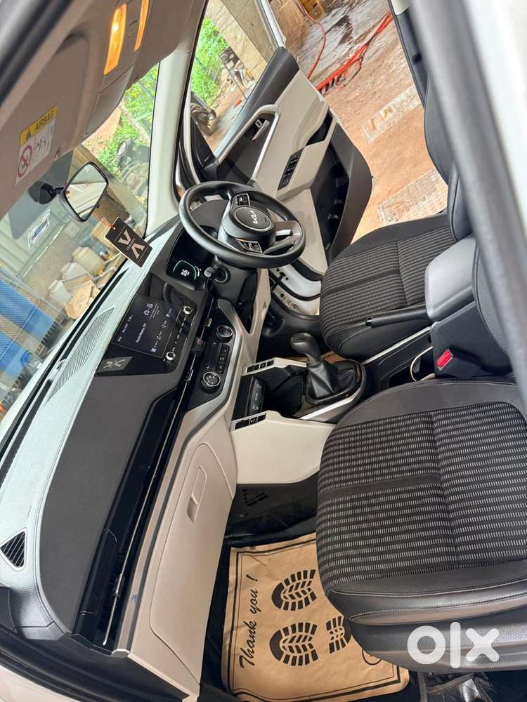 Kia Carens Prestige 2022
