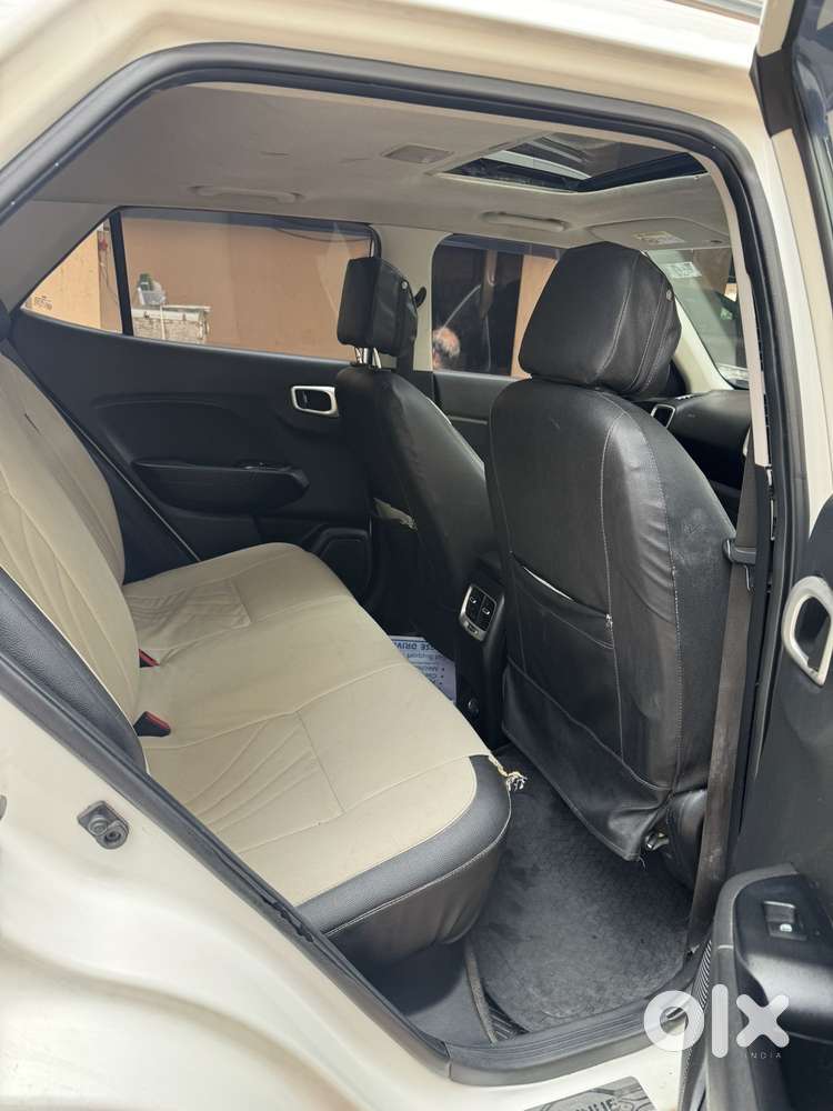 Hyundai Venue 1.0 Sx (o) Turbo Dct, 2019, Petrol
