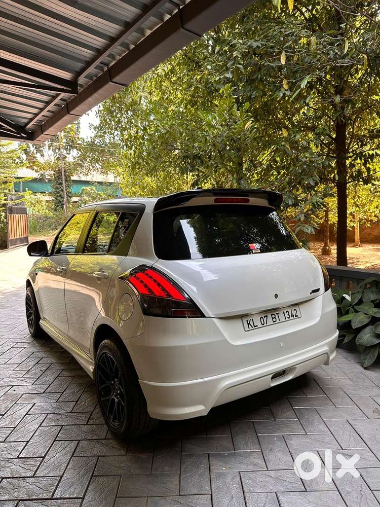 Maruti Suzuki Swift 2012 Petrol Well Maintained