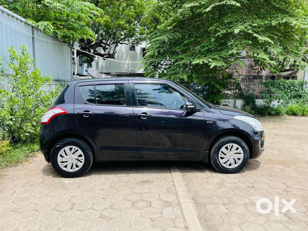 Maruti Suzuki Swift Vxi + Manual, 2017, Petrol