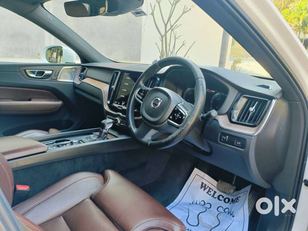 Volvo Xc60 D5 Inscription, 2021, Diesel